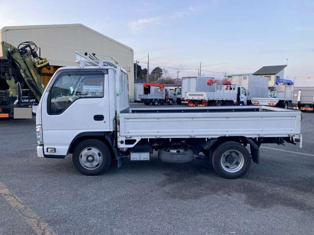 Isuzu Elf 4