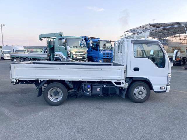 Isuzu Elf 5