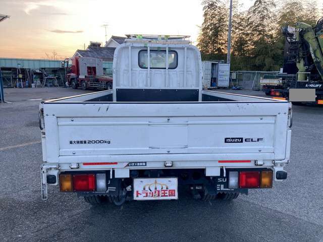 Isuzu Elf 10