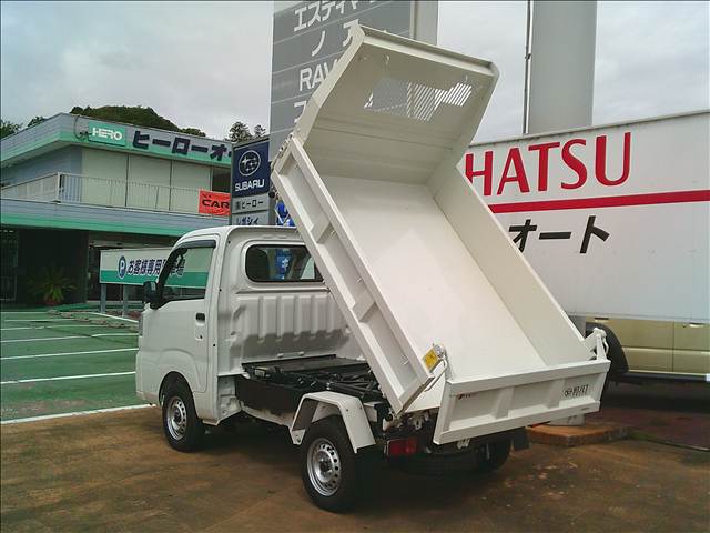 Daihatsu Hijet Truck 3