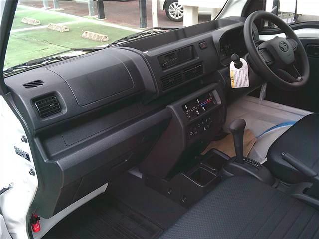 Daihatsu Hijet Truck 8