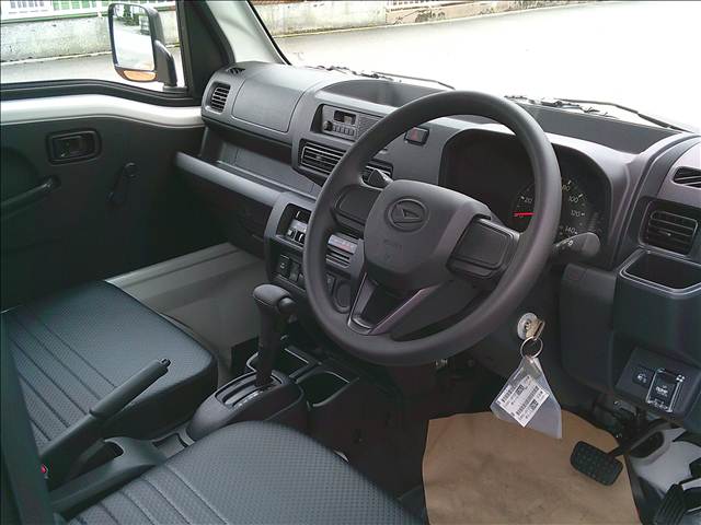 Daihatsu Hijet Truck 9