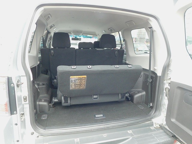 Mitsubishi Pajero 10