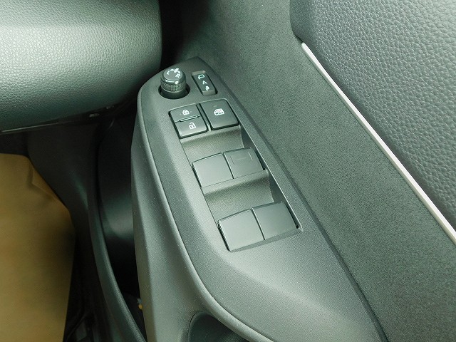 Toyota Yaris Cross 12