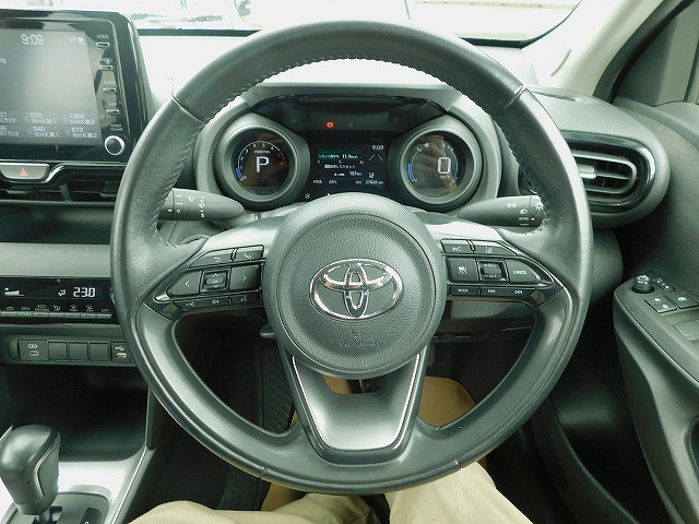 Toyota Yaris Cross 8