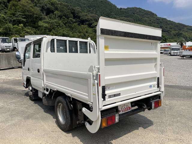 Isuzu Elf 2