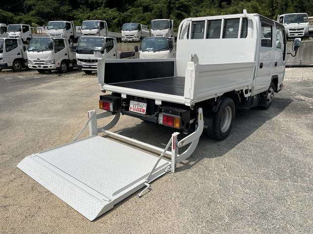 Isuzu Elf 8