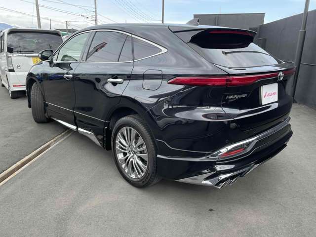 Toyota Harrier 11
