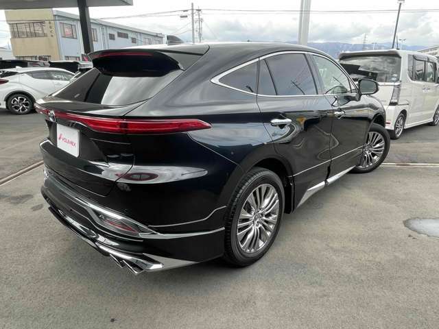 Toyota Harrier 9