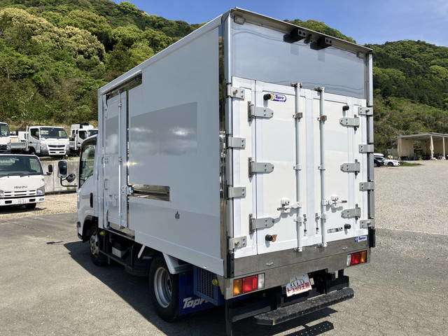 Isuzu Elf 2