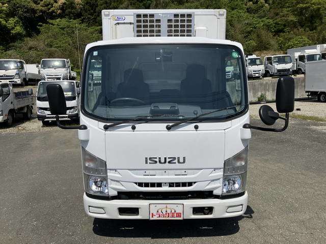 Isuzu Elf 3