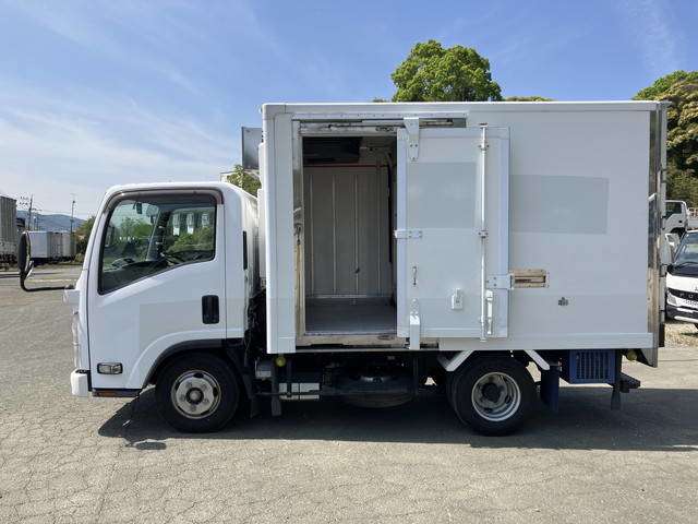 Isuzu Elf 6