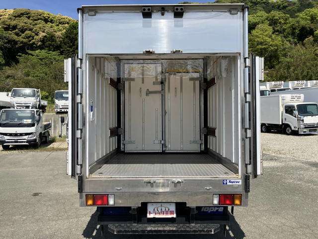 Isuzu Elf 9