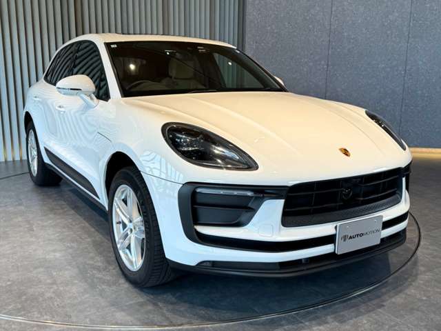 Porsche Macan 9