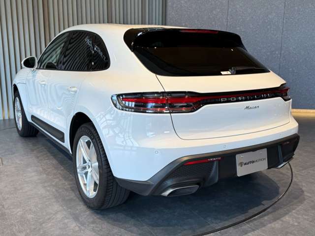 Porsche Macan 10