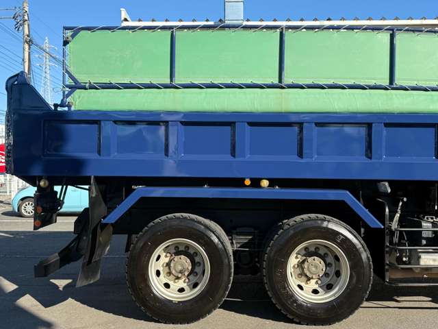 Mitsubishi Fuso Super Great 7