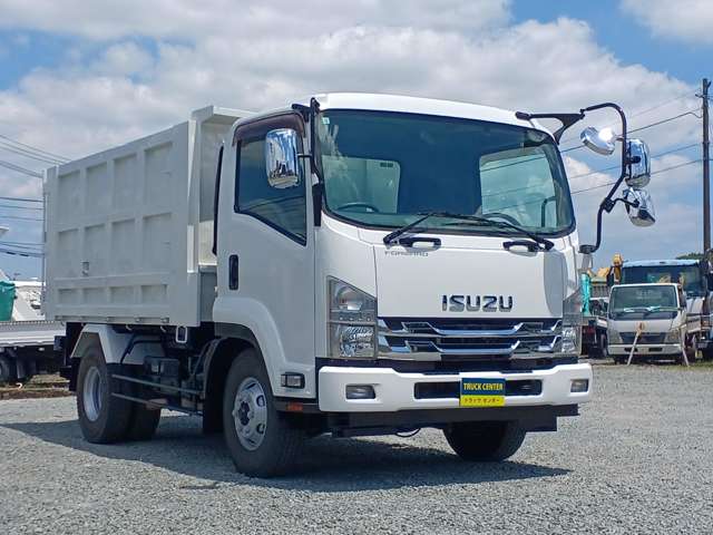 Isuzu Forward 3