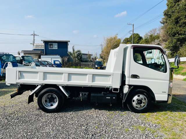 Mitsubishi Fuso Canter 9