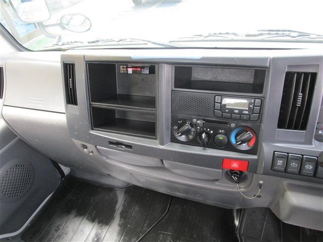 Isuzu Elf 10