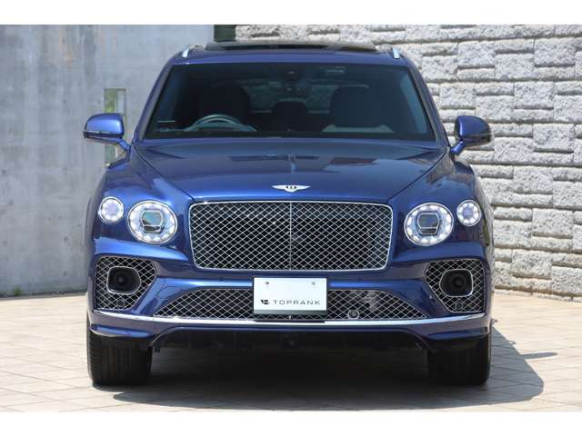 Bentley Bentayga 9