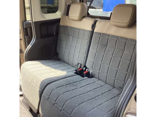 Mitsubishi Delica Mini 6