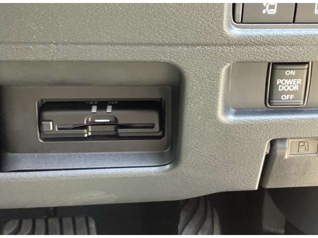 Mitsubishi Delica Mini 8