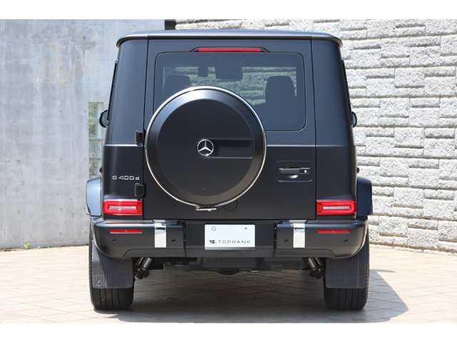 Mercedes-Benz G-Class 9