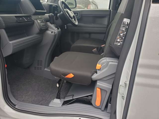 Honda N-VAN 5