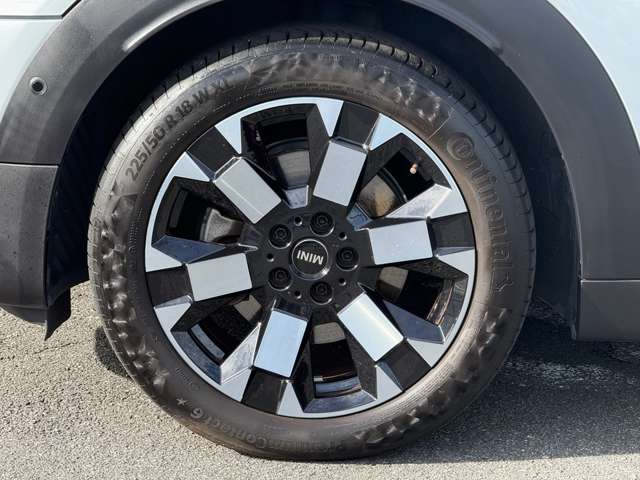 MINI Crossover 12