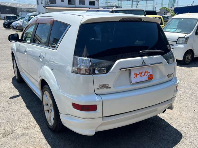 Mitsubishi Outlander 9