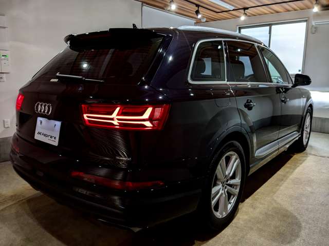 Audi Q7 12