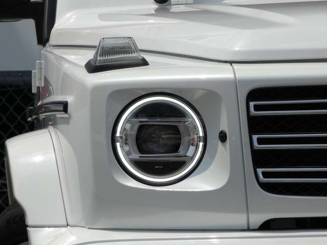 Mercedes-Benz G-Class 3