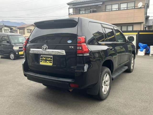 Toyota Land Cruiser Prado 5