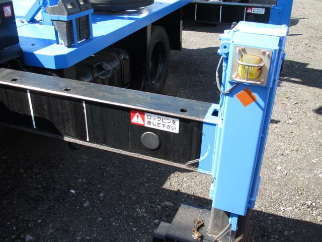 Isuzu Elf 5