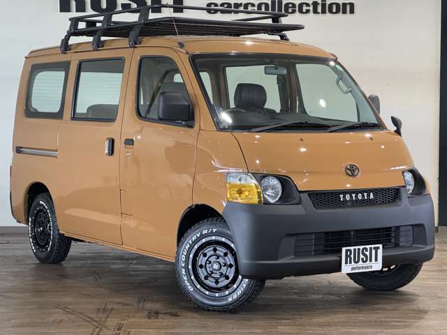 Toyota Town Ace Van 10