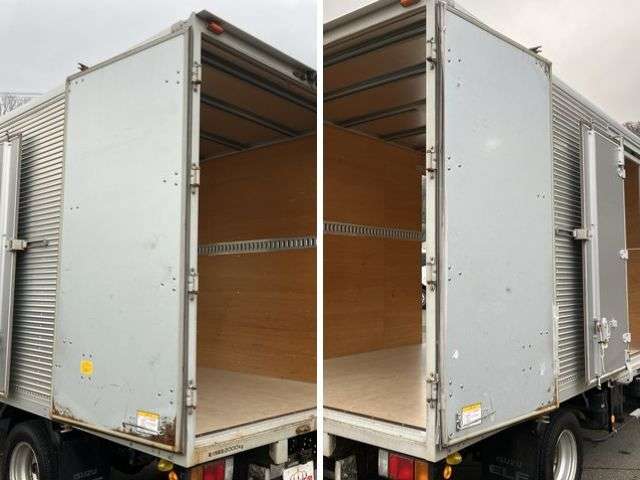Isuzu Elf 11