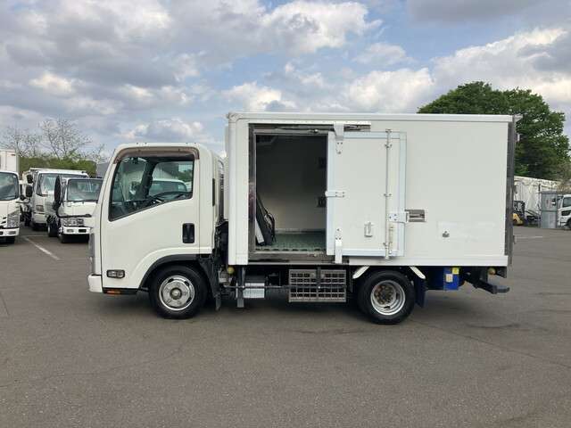 Isuzu Elf 5