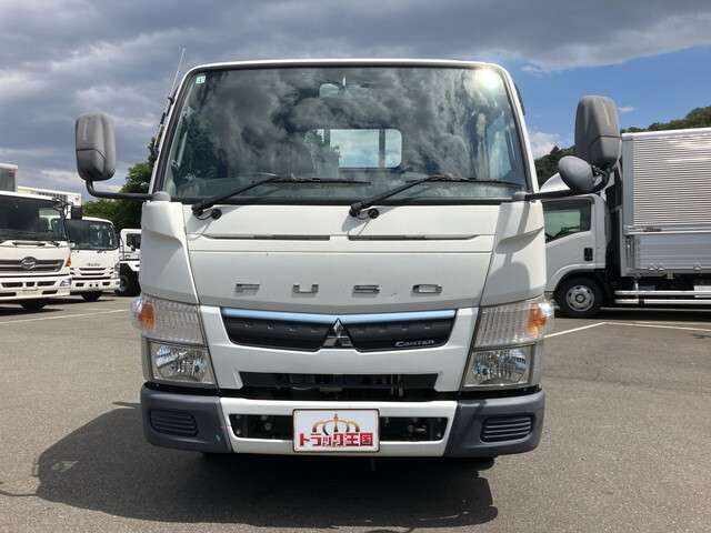 Mitsubishi Fuso Canter 3
