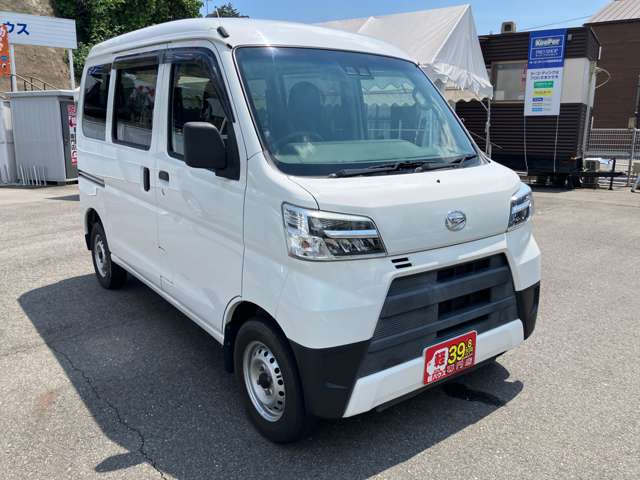 Daihatsu Hijet Cargo 10