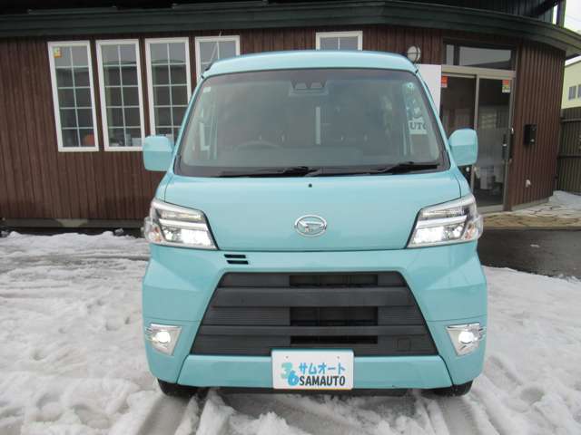 Daihatsu Hijet Cargo 2