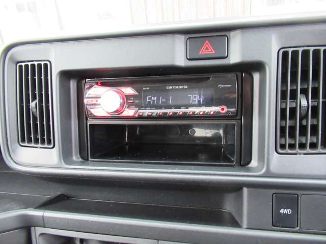 Daihatsu Hijet Cargo 7