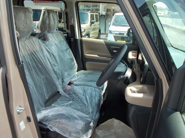 Mitsubishi Delica Mini 12
