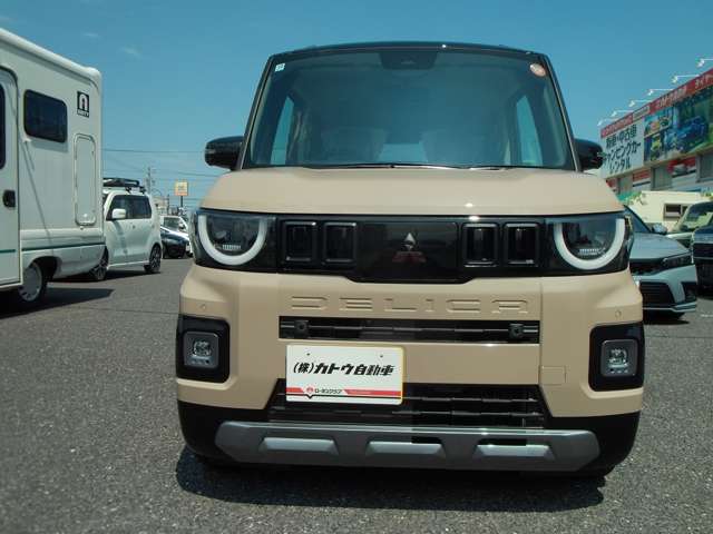 Mitsubishi Delica Mini 2