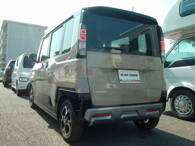 Mitsubishi Delica Mini 7