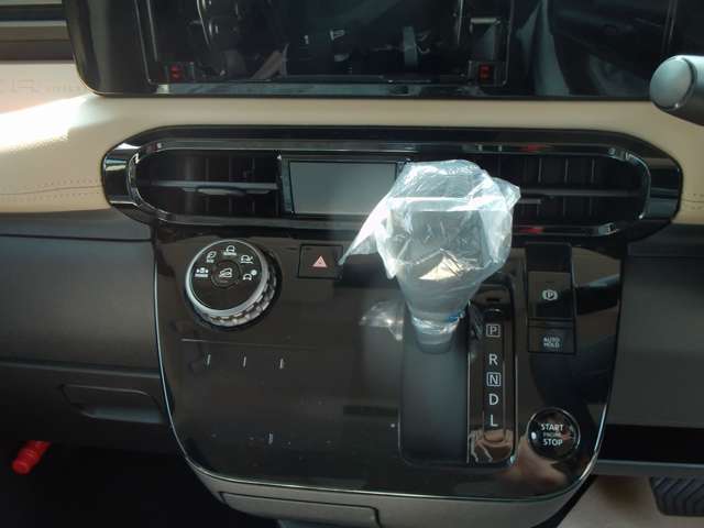 Mitsubishi Delica Mini 9