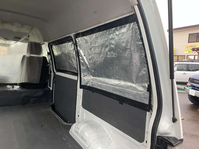 Nissan Vanette 11