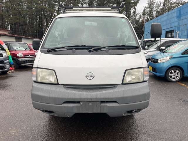 Nissan Vanette 3