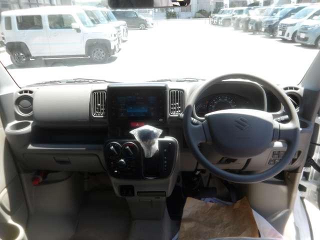 Suzuki Every 8