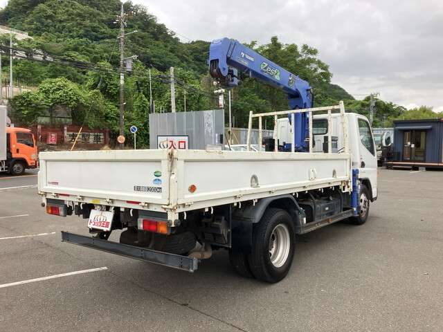 Mitsubishi Fuso Canter 2