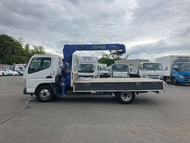 Mitsubishi Fuso Canter 4